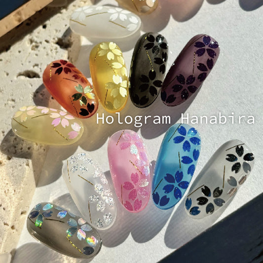 KiraNail HOLOGRAM 花びら ケース入 / KiraNail HOLOGRAM Petal Shape Glitter (with Case)